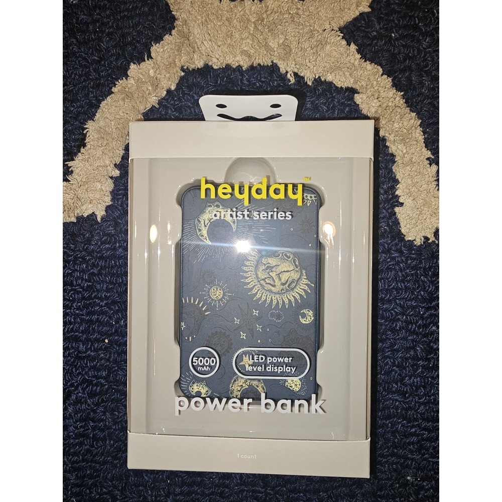 Heyday 5000mAh Power Bank Artist Series‎ by Chiny Soukhoummalay
